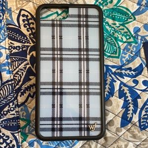 iPhone 8+ Blue plaid Wildflower case